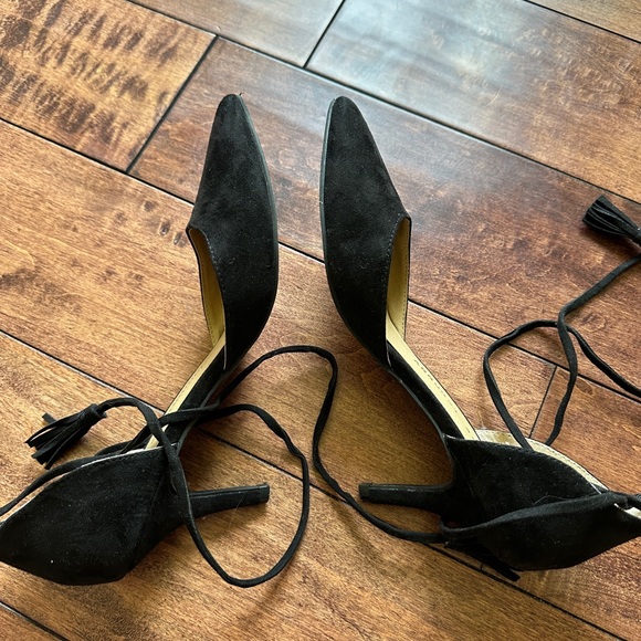 Chinese Laundry Heels - Picture 2 of 3